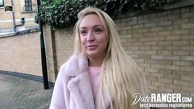 Dumb blonde british Barbie AMBER DEEN dirty dances before COWGIRL on shaft on first appointment - DATERANGER.com