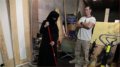 journey OF backside - US Soldier Takes A loving To sexy Arab obedient